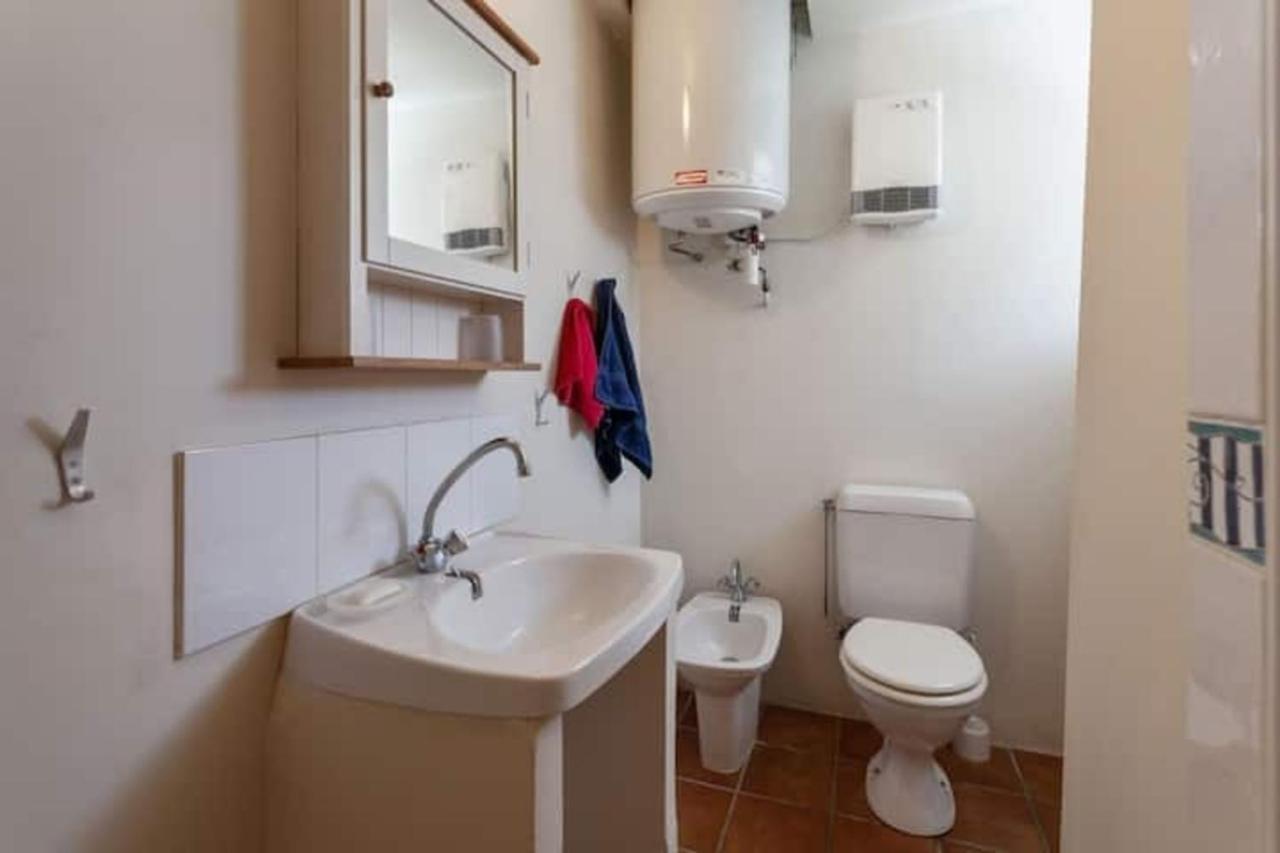 Sunny 1-Bed Apartment In Lovely Mountain Village La Brigue エクステリア 写真